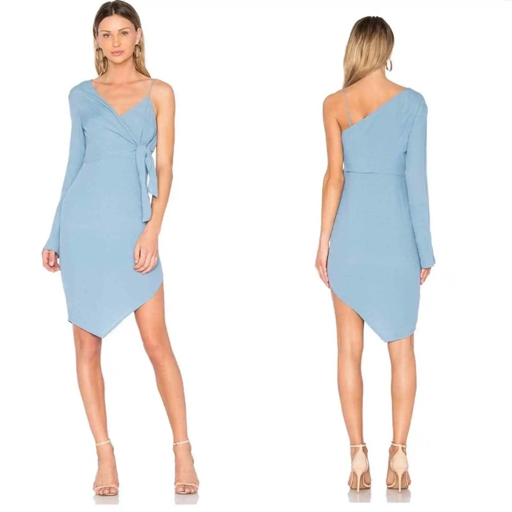 Elliatt Rapture Mono Sleeve Dress in Steel Blue